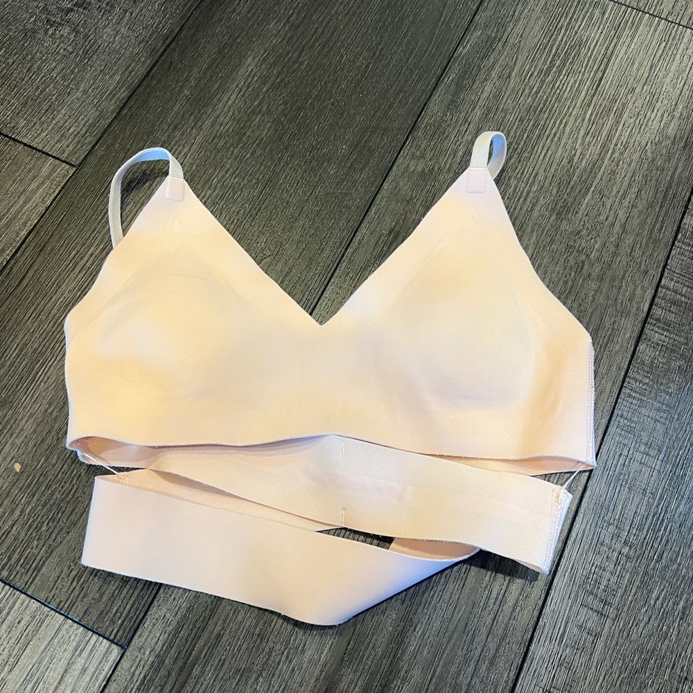 Light Pink Cross Lululemon Sports bra